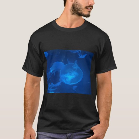 マラウイ湖のシクリッド09魚 Tシャツ (正面)