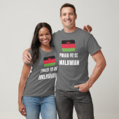 マラウ誇りを持ったイである Tシャツ (ユニセックス)