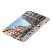 マラガ。4番. マグネット (左側)