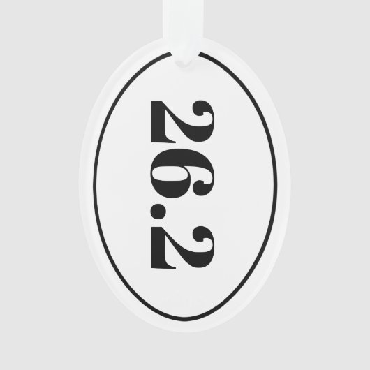 マラソンランナー26.2オーバルキープサケ金ゴールド オーナメント (正面)