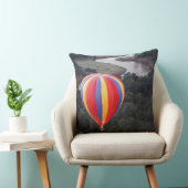 マラ川を熱気が吹き飛ぶ クッション (椅子)