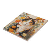 マリゴールドの花が咲く美しい三毛猫 タイル (側面)
