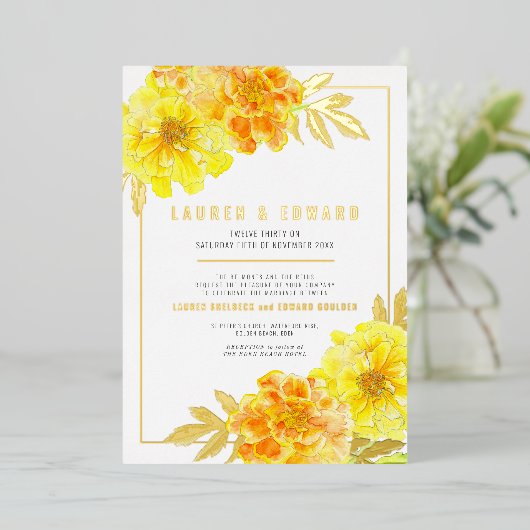マリゴールド黄色オレンジ色の金ゴールドの結婚水色 箔招待状 (立ち正面)