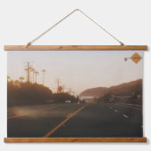 マリブロードトリップ 吊り下げ型タペストリー (正面)