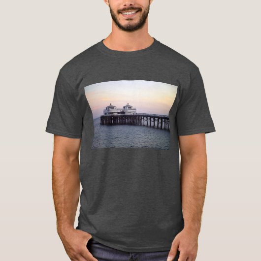 マリブ・フィッシング・ピア特別版 Tシャツ (正面)