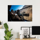 マリンガンが標的に荷重を掛ける ポスター (ホームオフィス)