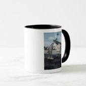 マリンランド,フロリダ州 – セーラーマウフィーディング マグカップ (正面右)