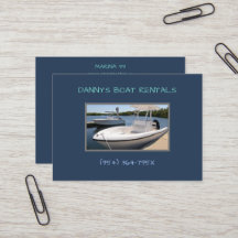 マリーナボートに白いボートレンタル