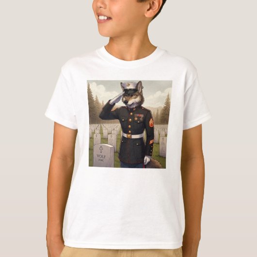 マリーン・ウルフの敬礼 Tシャツ (正面)