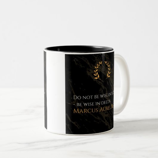 マルクス・アウレリウスの知恵:より大き話な行動 ツートーンマグカップ (正面右)