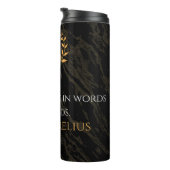 マルクス・アウレリウスの知恵：大きな話行動 タンブラー (回転右)