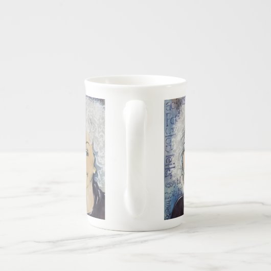 マルグレットAtwood -私が写し出すのをいかに見るか ボーンチャイナマグカップ (裏面)