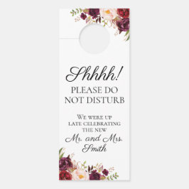 マルサラとピンクのフローラ結婚のドアのハンガー ドアノブサイン