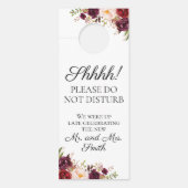 マルサラとピンクのフローラ結婚のドアのハンガー ドアノブサイン (正面)