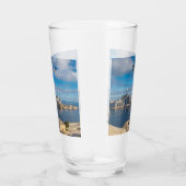 マルタのスリエマ港と超高層ビル タンブラーグラス (右)