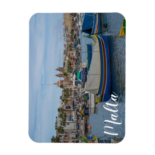 マルタ伝統的のカラフル魚釣り船 マグネット (縦)