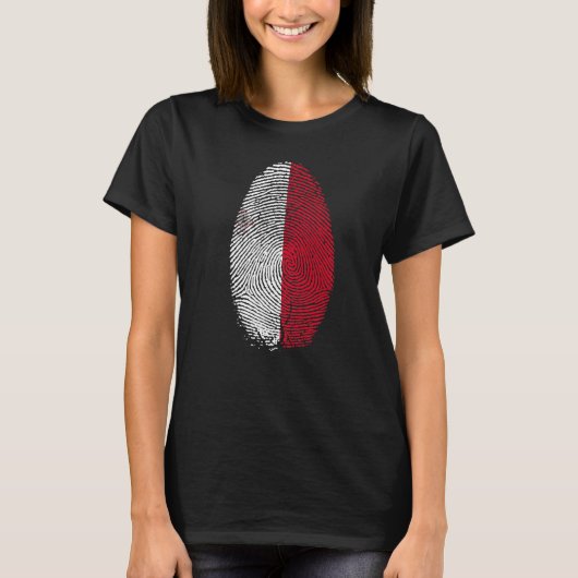 マルタ国旗の指紋マルタのための私のDNAにある Tシャツ (正面)