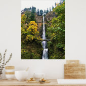 マルチノマ滝、コロンビアリバーゲージ、オレゴン ポスター (キッチン)