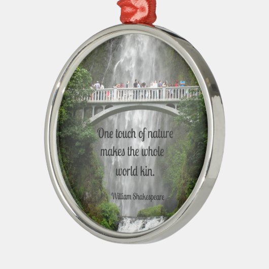 マルチノ滝と自然に関する引用文。 メタルオーナメント (左)
