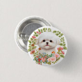 マルチーズの子犬が花の中で、マルチーズ愛が止まらない 缶バッジ (正面&裏面)