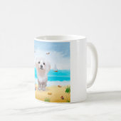 マルチーズの犬のビーチ コーヒーマグカップ (正面右)