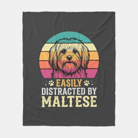 マルチーズの犬 レトロな夕日 ぼんやり フリースブランケット (正面)