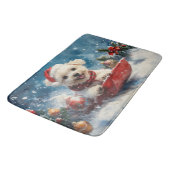 マルチーズ犬のソリで雪のクリスマス バスマット (アングル)