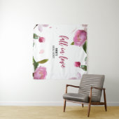 マルチ フローラル ブライダル シャワー フォール イン ラブ タペストリー (インサイチュ(横))