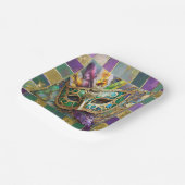 マルディグラスグリーンと金ゴールド羽カラフルマスク ペーパープレート (傾斜あり)