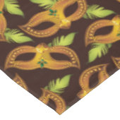 マルディグラスゴールデンマスクグリーンフェザー テーブルクロス (アングル)