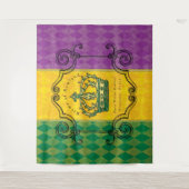 マルディグラスパープル金ゴールドグリーンクラウンファミリーネームタップ タペストリー (正面)