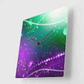 マルディグラスフェスティバルパープルバックグラウンド スクエア壁時計 (傾斜)