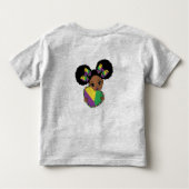 マルディグラスベビーガールホールディングハート トドラーTシャツ (裏面)