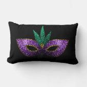 マルディグラスマスク紫の緑のキラキラと黒 ランバークッション (正面)
