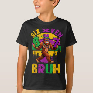 マルディグラ・シックス・セブン 6 7 ブルー・ミーム ビッグフット サスカッチ Tシャツ