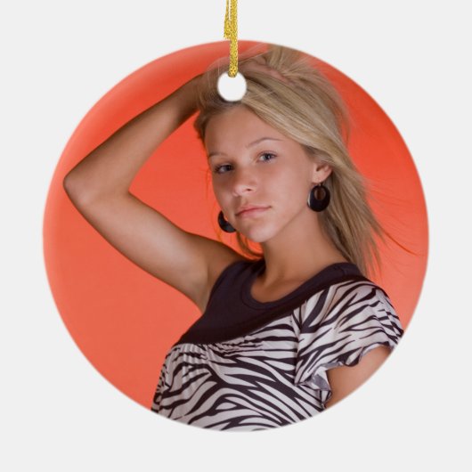 マルーンとグレーの卒業写真オーナメント セラミックオーナメント (裏面)