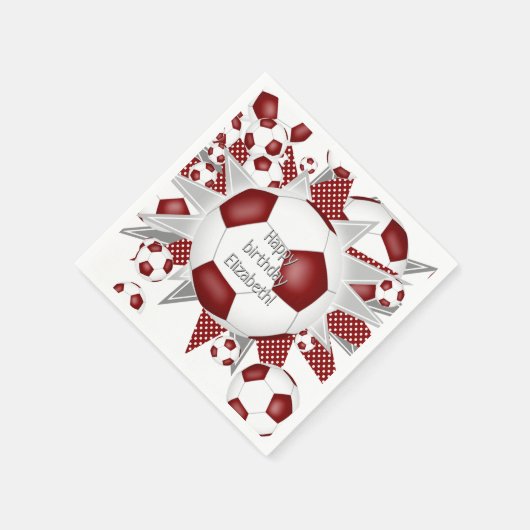 マルーンのサッカーボールが誕生日またはチームパーティーを星 スタンダードカクテルナプキン (角)