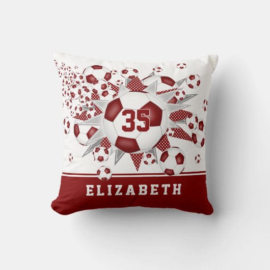 マルーンのスポーツルームガールズサッカーボール クッション (正面)
