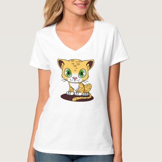 マルーンのマットに斑点のある茶色の緑の目の子猫 Tシャツ (正面)