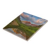 マルーンの鐘が静かなマルーン湖2に反射 タイル (側面)