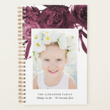 マルーンエレガントフローラブーケ（名前と写真）