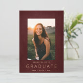 マルーンチョーク縁ど写真モダン大学卒業 案内状 (スタンド正面)
