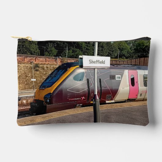 マルーン列車 アクセサリーポーチ (正面)