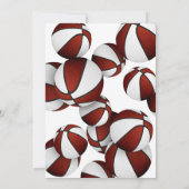 マルーン白いバスケットの子供のスポーツ誕生日 招待状 (裏面)