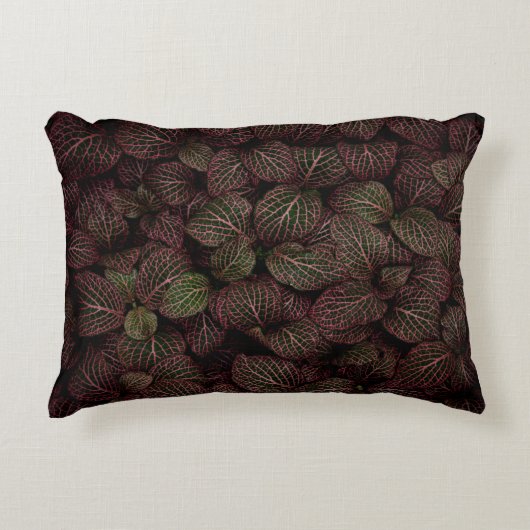 マルーン花弁花 アクセントクッション (正面)