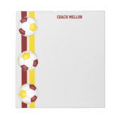 マルーン金ゴールドチームカラーズサッカーカスタムコーチ ノートパッド (正面)