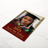 マルーン金ゴールド紙吹雪フォイル卒業発表 箔招待状 (回転した状態)