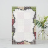 マルーン、ブラウン、タン、緑のキルトルック 便箋 (スタンド正面)