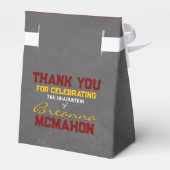 マルーン&金ゴールドシャルボード卒業ギフトボックス フェイバーボックス (裏面サイド)