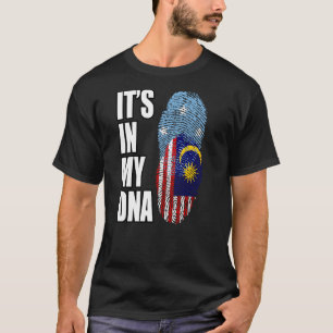 マレーシアとミクロネシアのミックスDNA伝統国旗 Tシャツ
